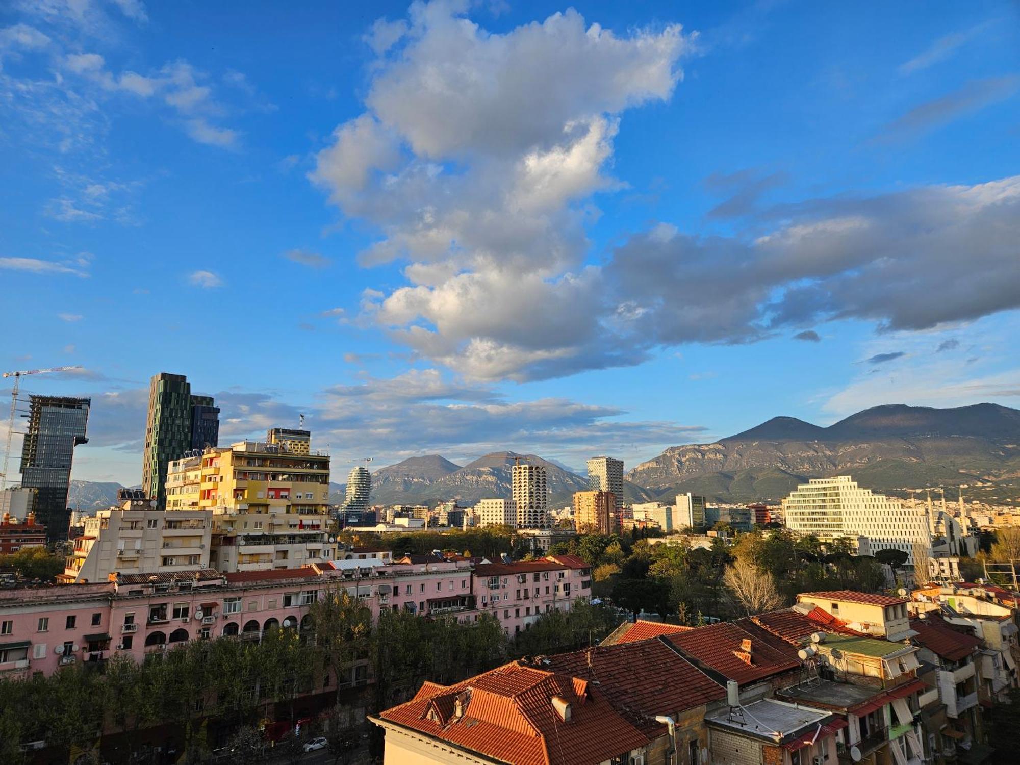 Appartement Luxurious Panoramic Tirana